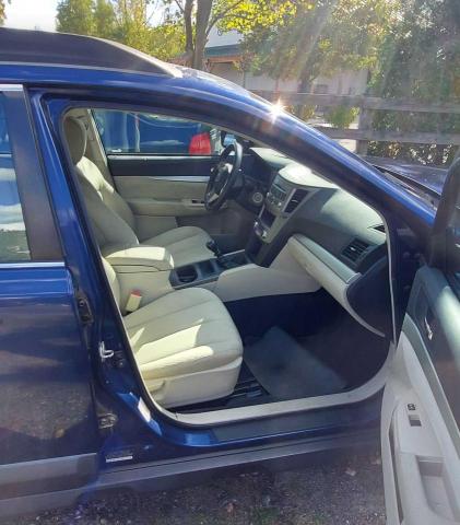 4S4BRBAC5A1319940 - 2010 SUBARU OUTBACK 2.5I BLUE photo 5