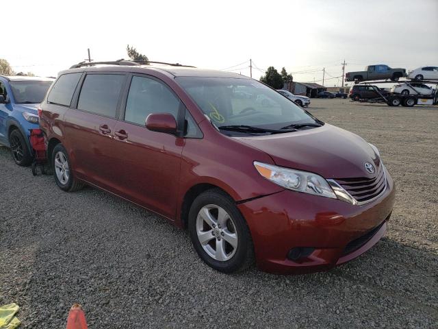 5TDKK3DC0GS698092 - 2016 TOYOTA SIENNA LE BURGUNDY photo 4