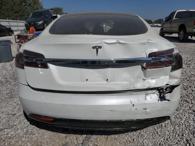 5YJSA1E23LF369902 - 2020 TESLA MODEL S WHITE photo 6