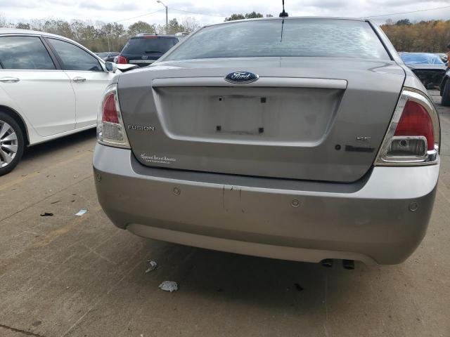 3FAHP07Z48R209584 - 2008 FORD FUSION SE SILVER photo 6