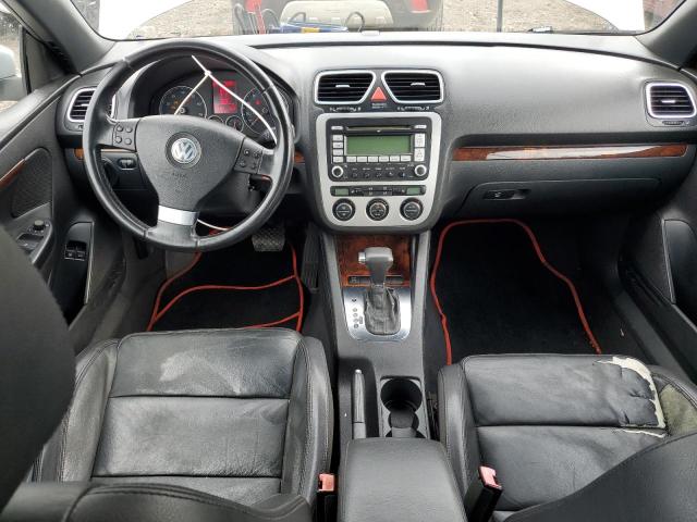 WVWFA71F09V013043 - 2009 VOLKSWAGEN EOS LUX 银色 照片 8