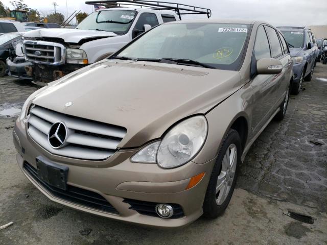 4JGCB56E98A074414 - 2008 MERCEDES-BENZ 350-CLASS 350 BEIGE photo 2