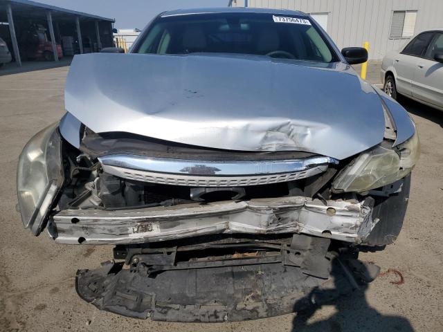 1FAHP2DW5BG179516 - 2011 FORD TAURUS SE SILVER photo 5