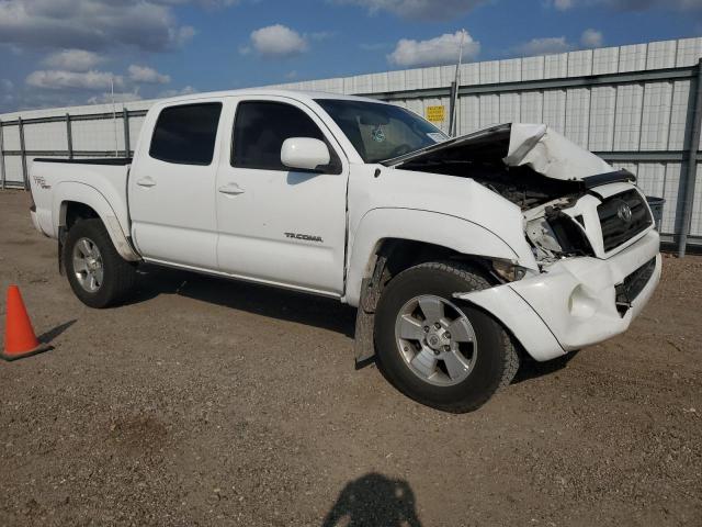 3TMJU4GN9AM106513 - 2010 TOYOTA TACOMA DOUBLE CAB PRERUNNER WHITE photo 4