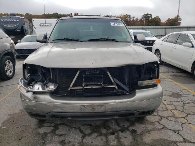 1GKEK13ZX3J104692 - 2003 GMC YUKON SILVER photo 5