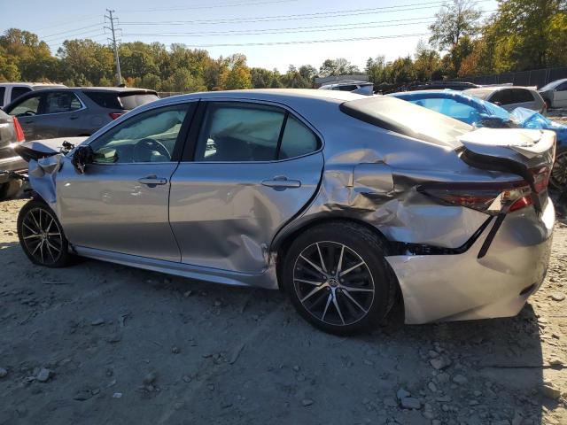 4T1G11AK4RU897021 - 2024 TOYOTA CAMRY SE NIGHT SHADE SILVER photo 2