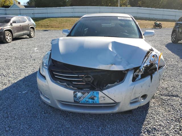 1N4AL2AP2CN498055 - 2012 NISSAN ALTIMA BASE SILVER photo 5