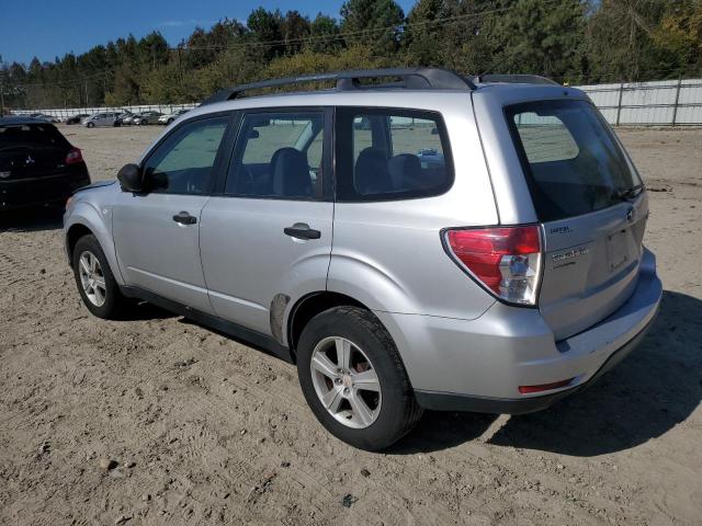 JF2SH6BC6AH794809 - 2010 SUBARU FORESTER XS Plata foto 2