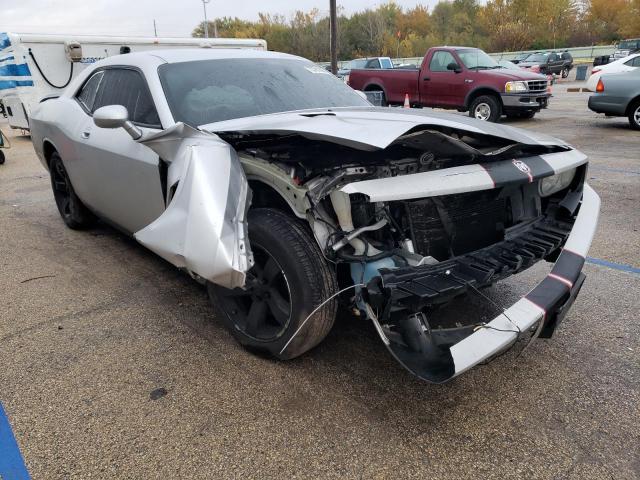 2B3LJ44V69H507728 - 2009 DODGE CHALLENGER SE SILVER photo 4