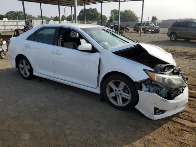 4T1BF1FK5CU175620 - 2012 TOYOTA CAMRY BASE WHITE photo 4