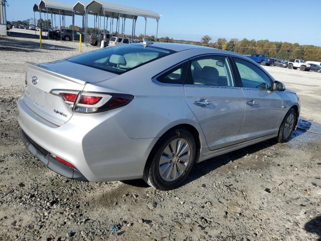 KMHE24L19GA013695 - 2016 HYUNDAI SONATA HYBRID SILVER photo 3