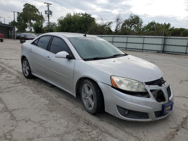 1G2ZA5EK3A4163963 - 2010 PONTIAC G6 SILVER photo 4
