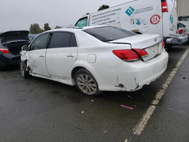 4T1BK3DB4CU464174 - 2012 TOYOTA AVALON BASE WHITE photo 2