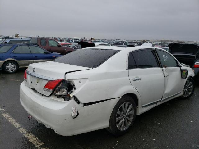 4T1BK3DB4CU464174 - 2012 TOYOTA AVALON BASE WHITE photo 3