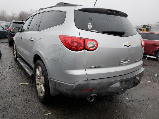 1GNEV33D49S131321 - 2009 CHEVROLET TRAVERSE LTZ GRAY photo 2