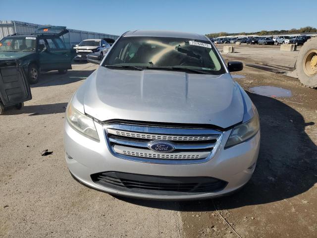 1FAHP2DW2BG122402 - 2011 FORD TAURUS SE SILVER photo 5