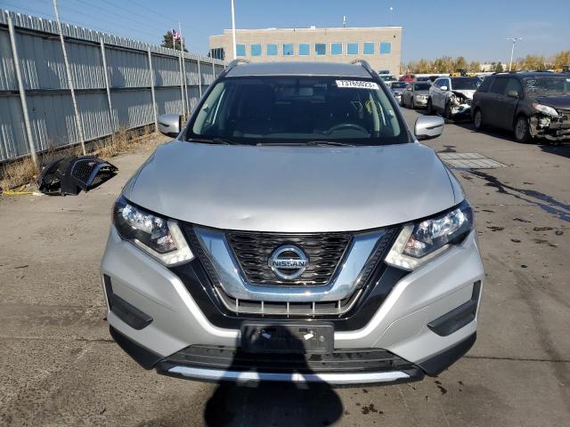 KNMAT2MV5HP530366 - 2017 NISSAN ROGUE S SILVER photo 5