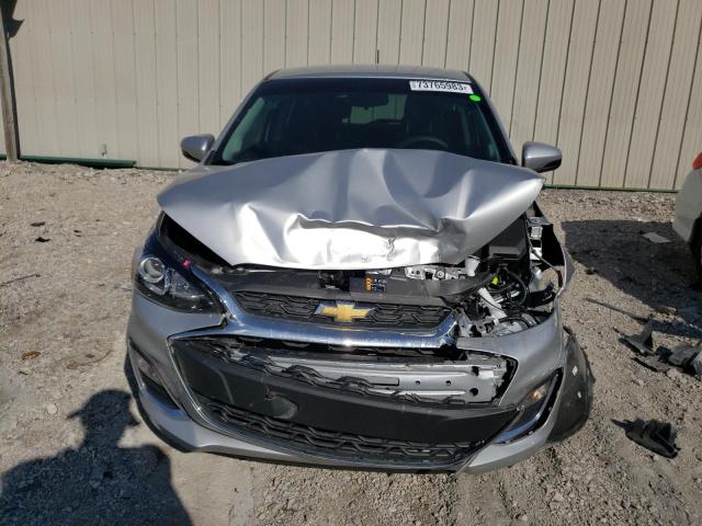 KL8CD6SAXNC027912 - 2022 CHEVROLET SPARK 1LT SILVER photo 5