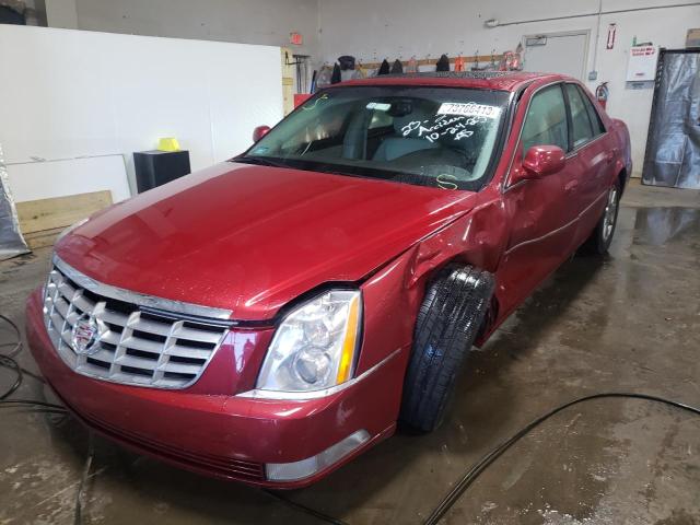 1G6KD5E61BU102090 - 2011 CADILLAC DTS LUXURY COLLECTION RED photo 1