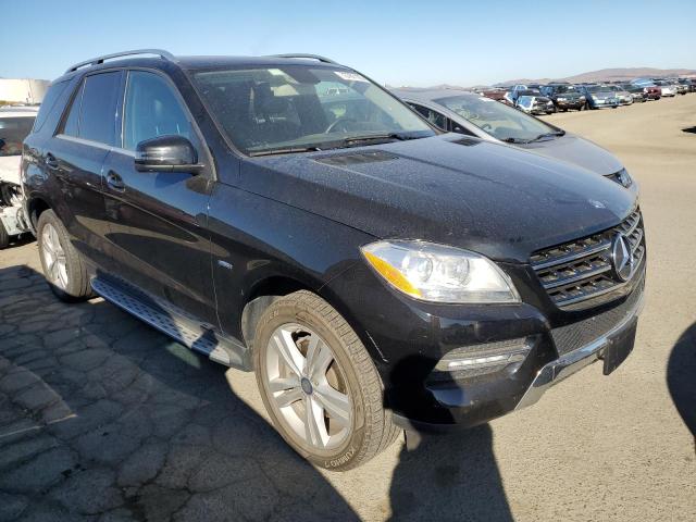 4JGDA5HB0CA014251 - 2012 MERCEDES-BENZ ML 350 4MATIC BLACK photo 4