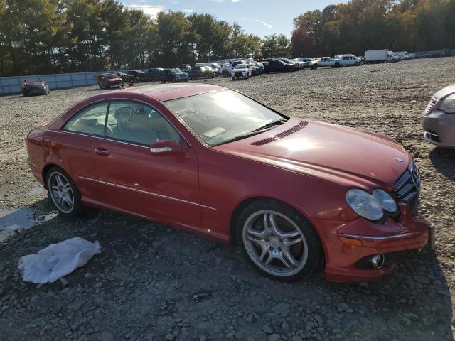 WDBTJ72H08F248021 - 2008 MERCEDES-BENZ CLK 550 RED photo 4