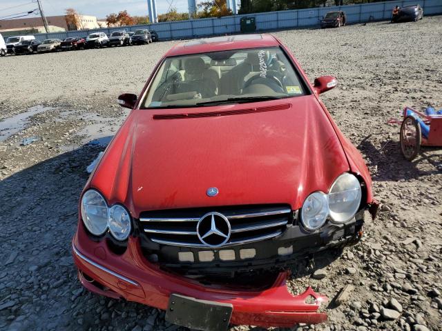 WDBTJ72H08F248021 - 2008 MERCEDES-BENZ CLK 550 RED photo 5