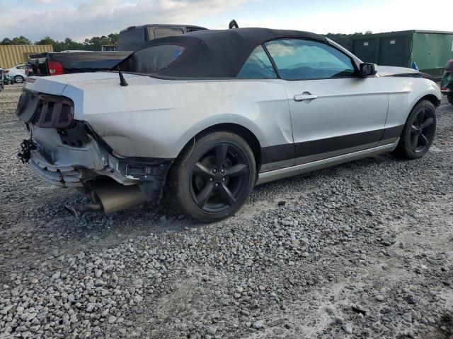 1ZVBP8EM8D5280481 - 2013 FORD MUSTANG SILVER photo 3