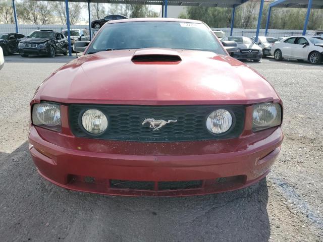 1ZVHT82HX85115339 - 2008 FORD MUSTANG GT RED photo 5