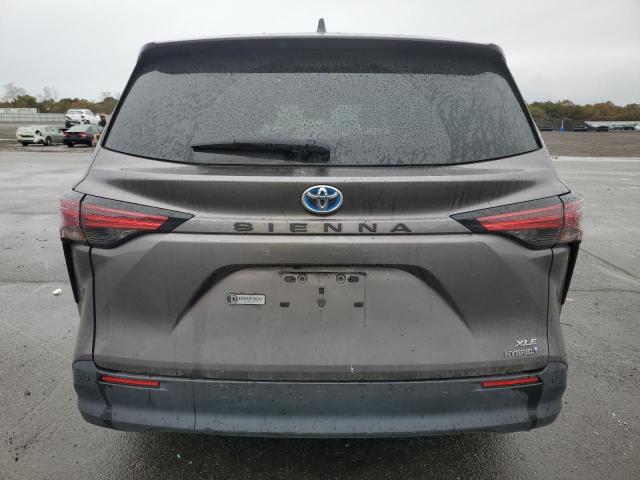 5TDYRKEC0MS043652 - 2021 TOYOTA SIENNA XLE GRAY photo 6