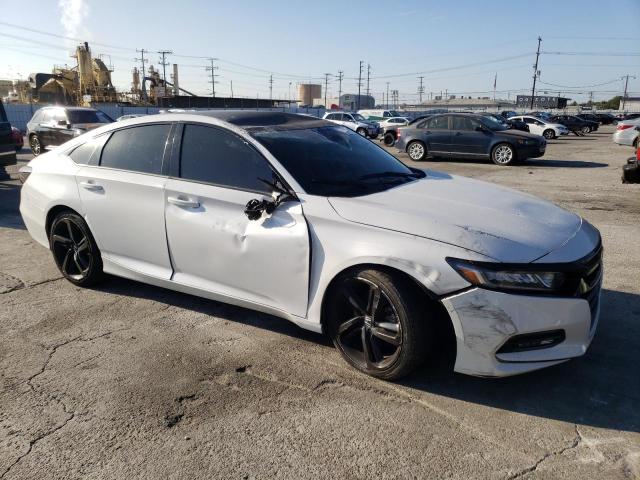 1HGCV1F31JA223487 - 2018 HONDA ACCORD SPORT WHITE photo 4