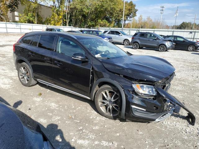 YV440MWK6J2053337 - 2018 VOLVO V60 CROSS PREMIER BLACK photo 4