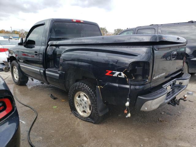 1GCEK14T22Z343983 - 2002 CHEVROLET SILVERADO K1500 BLACK photo 2