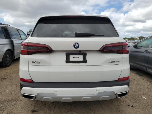 5UXCR4C06N9K78103 - 2022 BMW X5 SDRIVE 40I WHITE photo 6