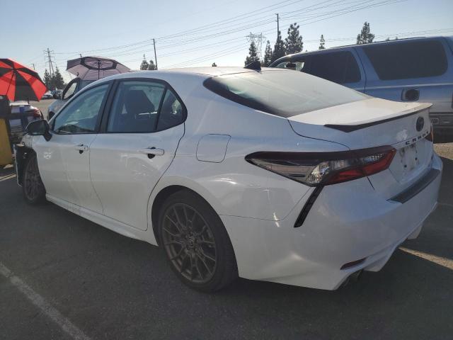 4T1G31AK4PU046909 - 2023 TOYOTA CAMRY SE NIGHT SHADE WHITE photo 2