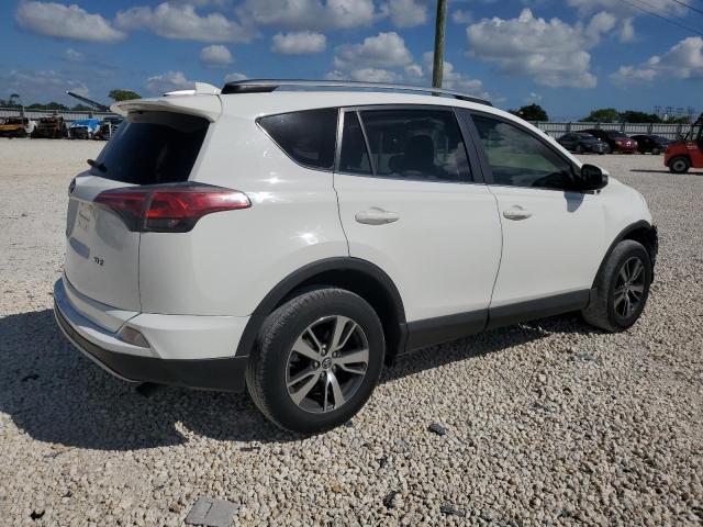 JTMWFREV3JJ171581 - 2018 TOYOTA RAV4 ADVENTURE WHITE photo 3