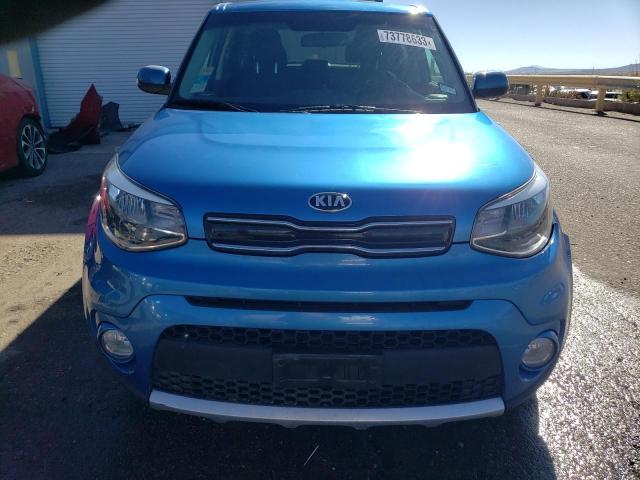 KNDJP3A58J7597886 - 2018 KIA SOUL + BLUE photo 5