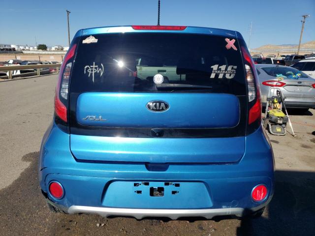 KNDJP3A58J7597886 - 2018 KIA SOUL + BLUE photo 6