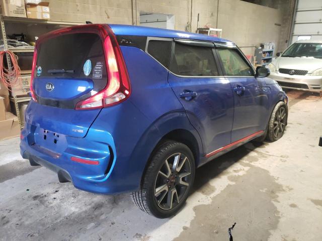 KNDJ63AU8L7023298 - 2020 KIA SOUL GT LINE BLUE photo 3