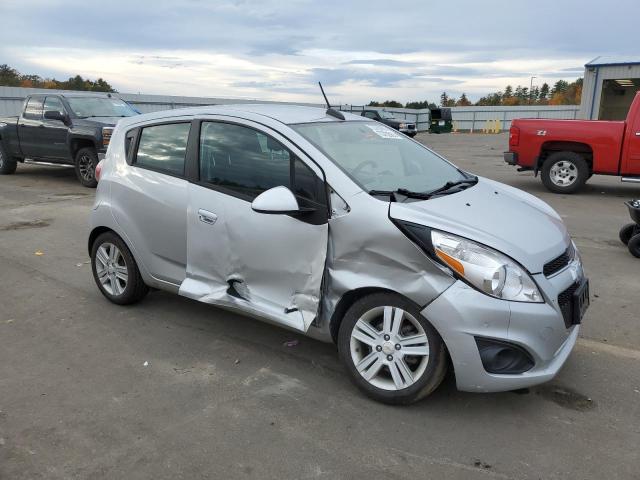 KL8CB6S9XFC732805 - 2015 CHEVROLET SPARK LS SILVER photo 4