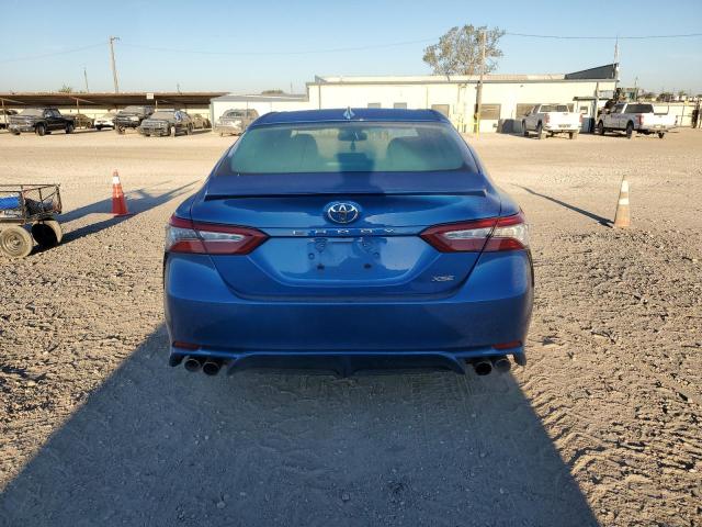 4T1B61HK6KU208569 - 2019 TOYOTA CAMRY XSE BLUE photo 6