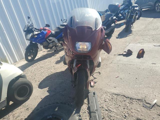 WB10418AXVZC62697 - 1997 BMW R1100 RT RED photo 2