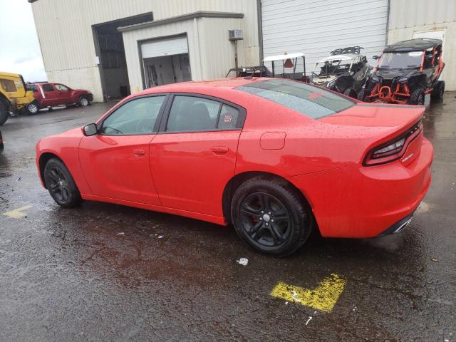 2C3CDXBG7HH612146 - 2017 DODGE CHARGER SE RED photo 2