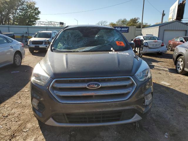 1FMCU0GDXHUD27659 - 2017 FORD ESCAPE SE CHARCOAL photo 5