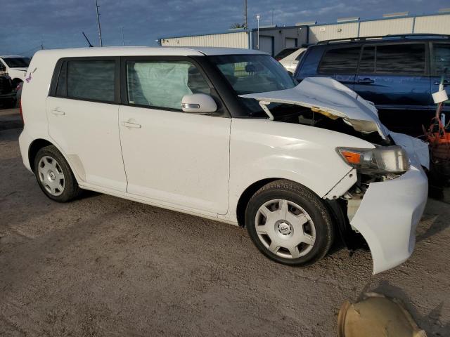 JTLZE4FE2EJ056224 - 2014 TOYOTA SCION თეთრი ფოტო 4