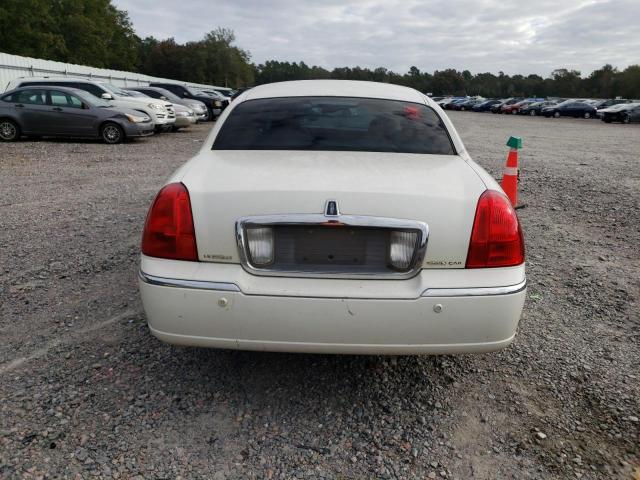 1LNHM83W34Y644925 - 2004 LINCOLN TOWN CAR ULTIMATE WHITE photo 6