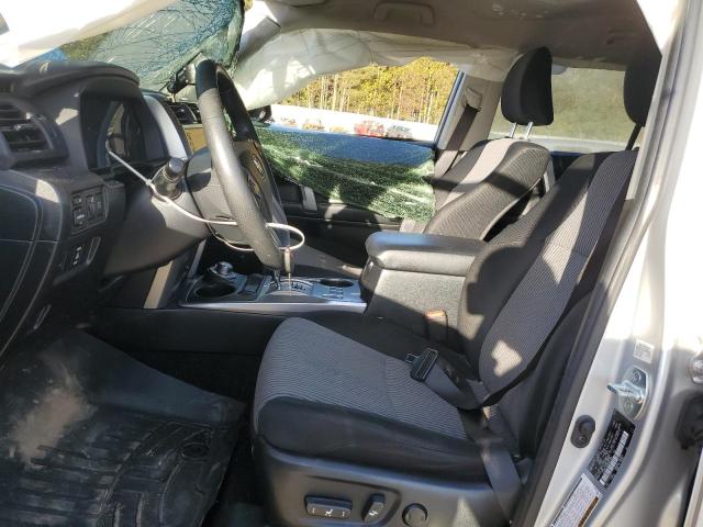 JTEMU5JR4M5891396 - 2021 TOYOTA 4RUNNER SR5/SR5 PREMIUM 银色 照片 7