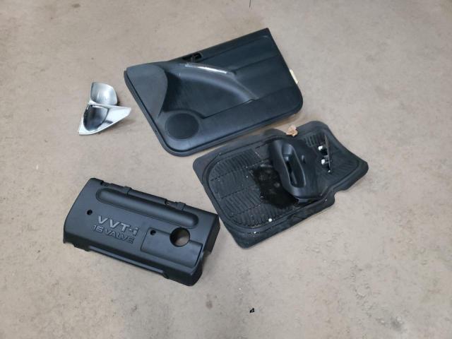 2T1KR32E37C674894 - 2007 TOYOTA COROLLA MA XR SILVER photo 12