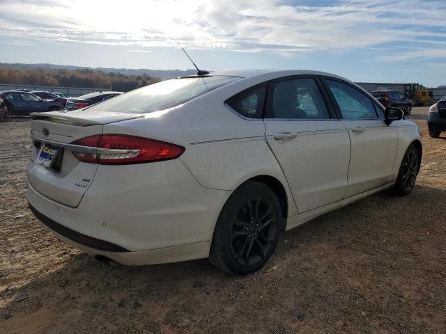 3FA6P0HD3JR164377 - 2018 FORD FUSION SE WHITE photo 3