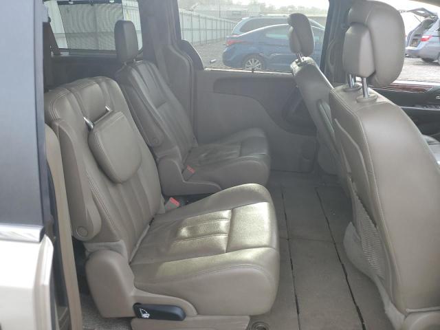 2C4RC1CG2ER413399 - 2014 CHRYSLER TOWN & COU TOURING L TAN photo 11