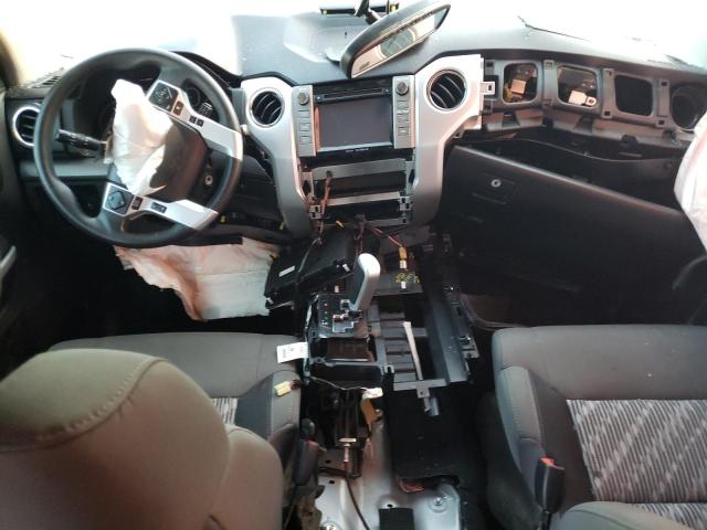 5TFRM5F17KX137925 - 2019 TOYOTA TUNDRA DOUBLE CAB SR/SR5 GRAY photo 8
